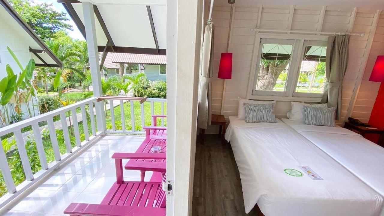 Baan Supparod Hotel Koh Samet Exterior photo
